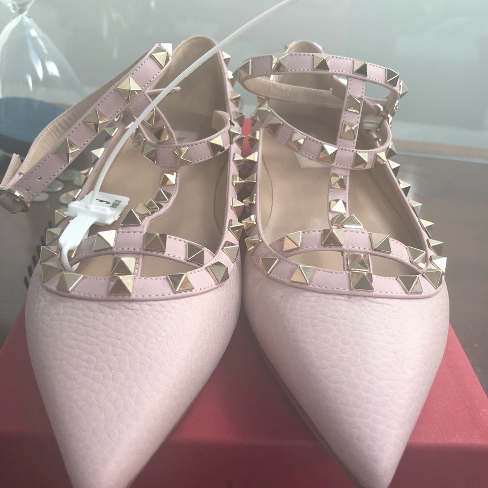 NIB NWT Valentino Rockstud caged flats ballet pink
